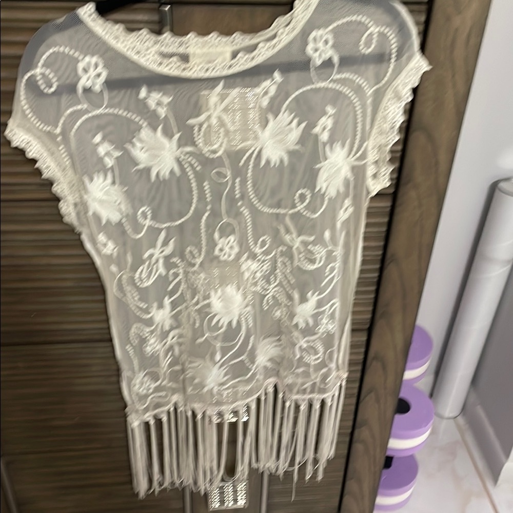 La Hearts Cream Graphic Embellished Blouse